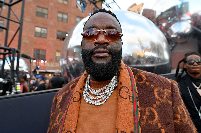 [jV] Rick Ross - Shoutout To All The Pears Gesture
