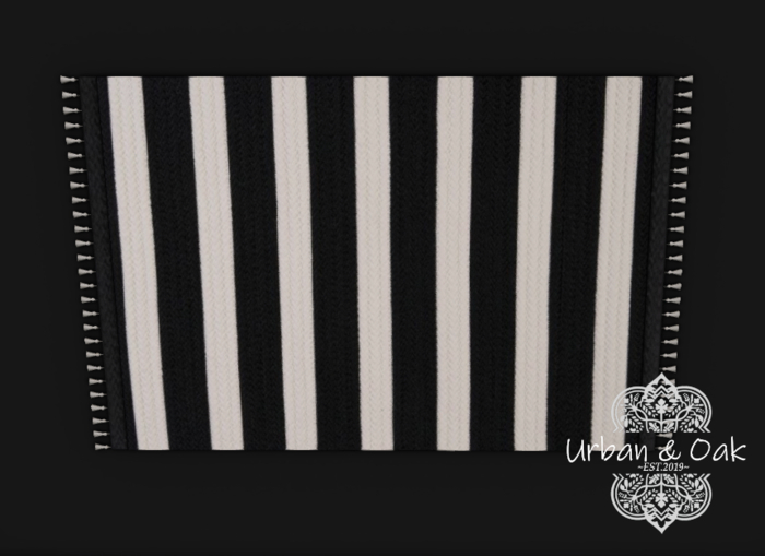 {U&O} Tassel Black & White Rug