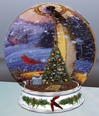 (In)Discretions Christmas Cardinal Snuggle Snowglobe w/music