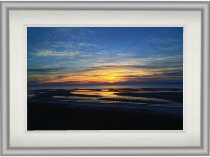 Beach Sunrise (white mesh frame)