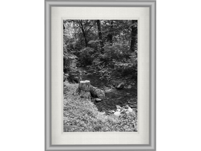 Original Photo, Mountain Stream, White Mesh Frame