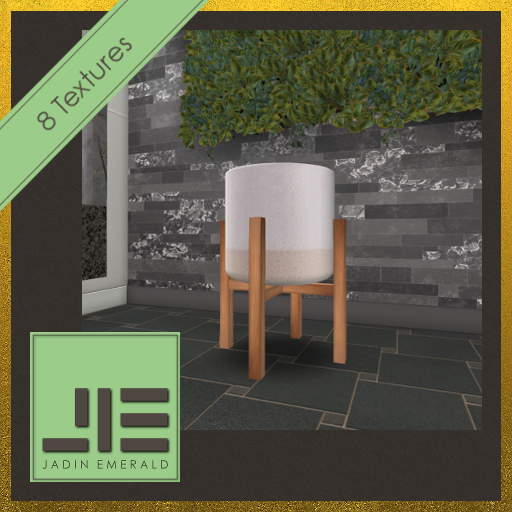 JE. Kesegaran Planter on Stand - C/M (Wear to Unpack)