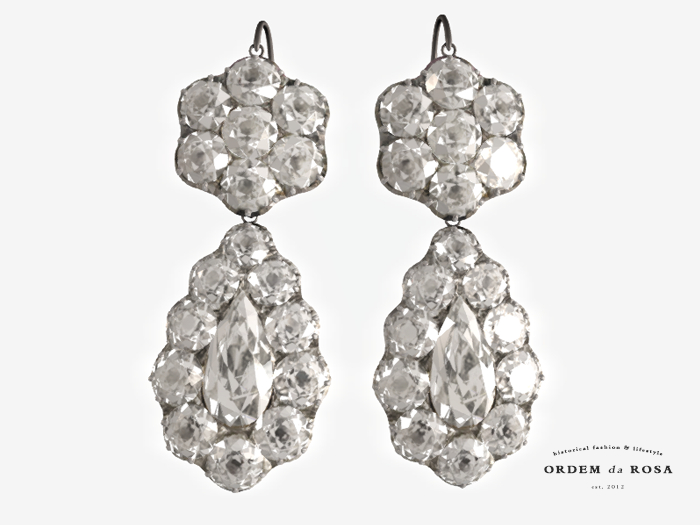 Ordem da Rosa - Day & Night Diamond Earrings