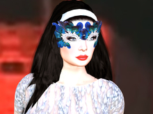 Adl Diamond Mask with feathers