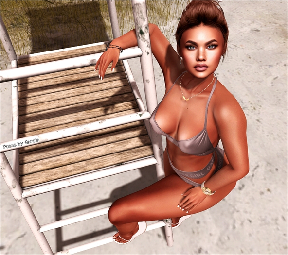Poses by Garcia - Beach Pose 3
