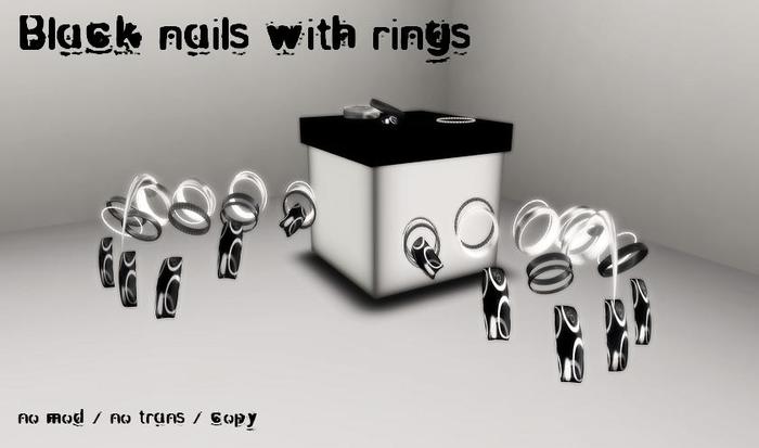 Black nails with rings