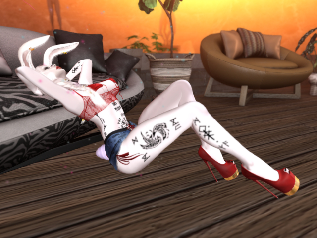 laying sexy mod/copy
