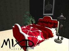 MIXD Living - Quen of Hearts Bed (PG)