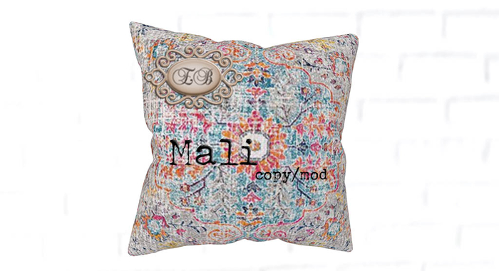 .:Ecce Bellus:. Mali Tapestry Pillow