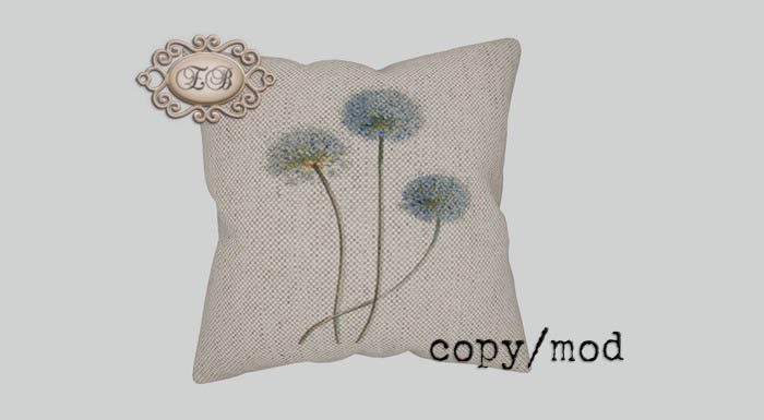 .:Ecce Bellus:. Blooming Onion Pillow