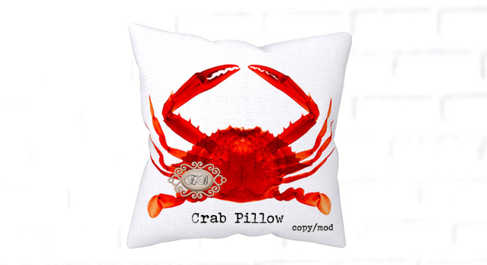 .:Ecce Bellus:. Red Crab Pillow