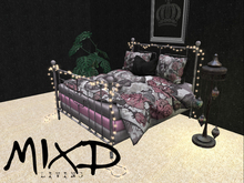 MIXD Living - Skul and Roses Bed with Cable Lamp (PG)