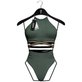 Emery Bahamas Bikini Mili