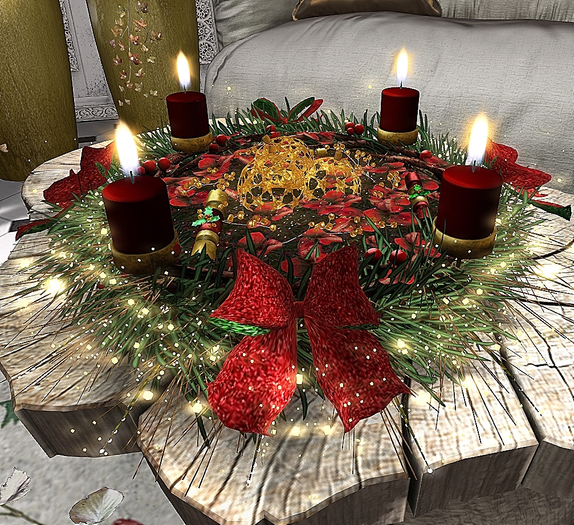 CJ Advent Golden Glamour Wreath