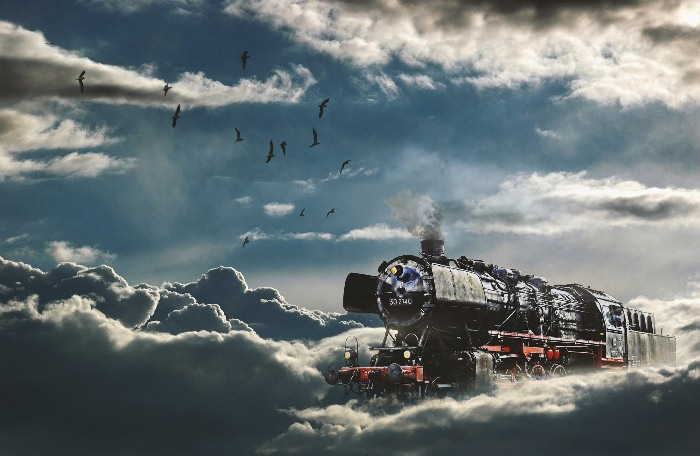 Train 03