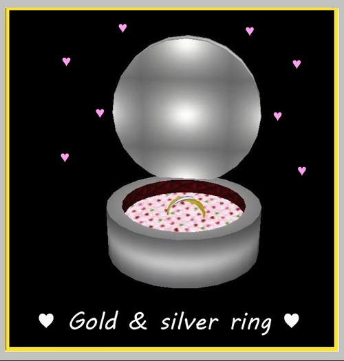 Gold and silver ring in a box V2