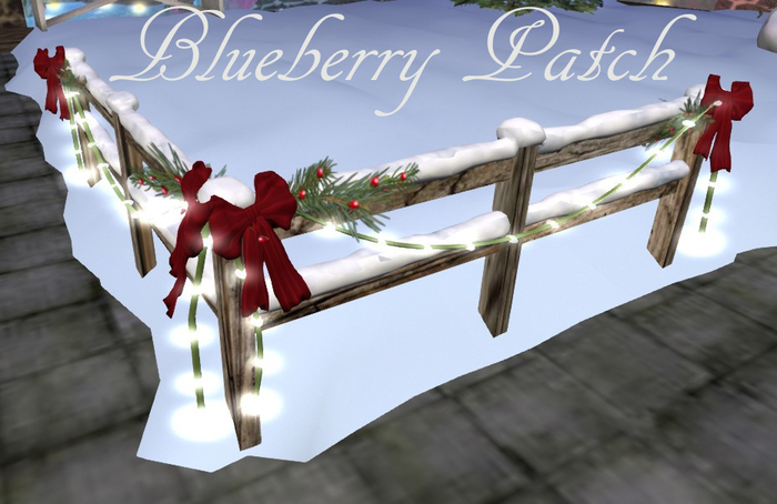 Berry Pine Corner Fence & Snow