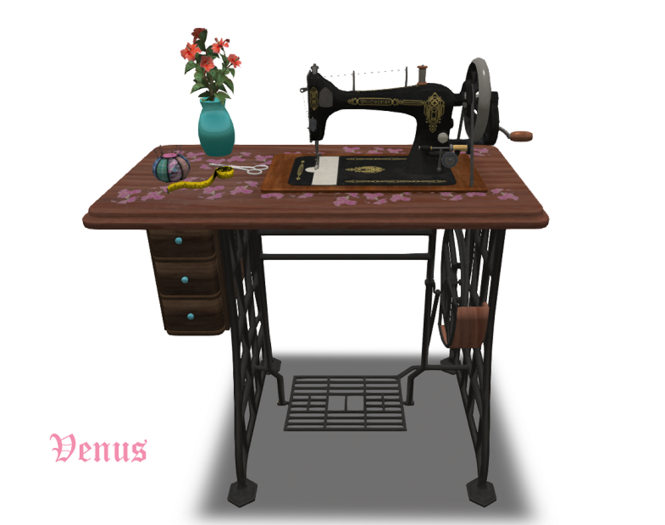 Mesh Vintage Sewing Machine