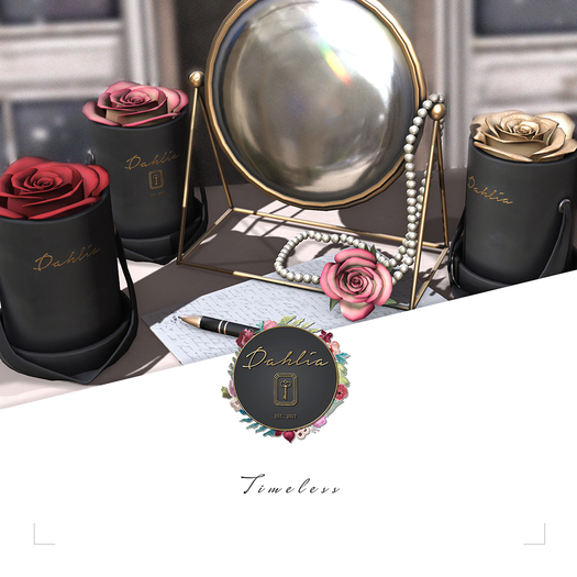 Dahlia - Timeless - FATPACK - Preserved Roses & Mirror