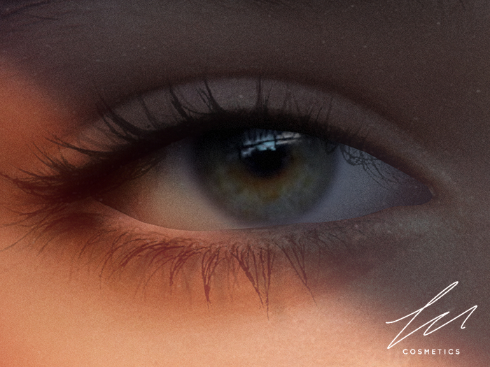 LU Cosmetics - Bella Eyes Light Green