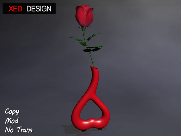 XD Rose In a Red Heart Vase