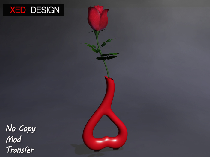 XD Rose In a Red Heart Vase