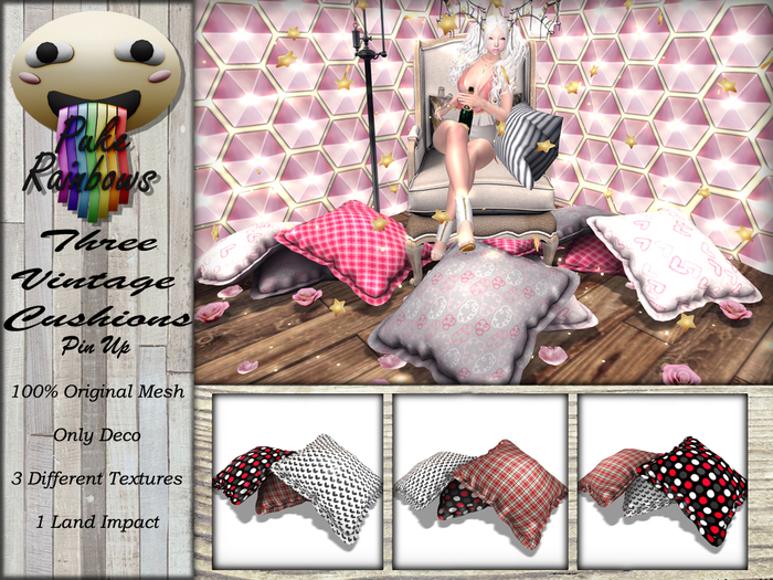 [PR] Three Vintage Cushions - PinUp (Boxed)
