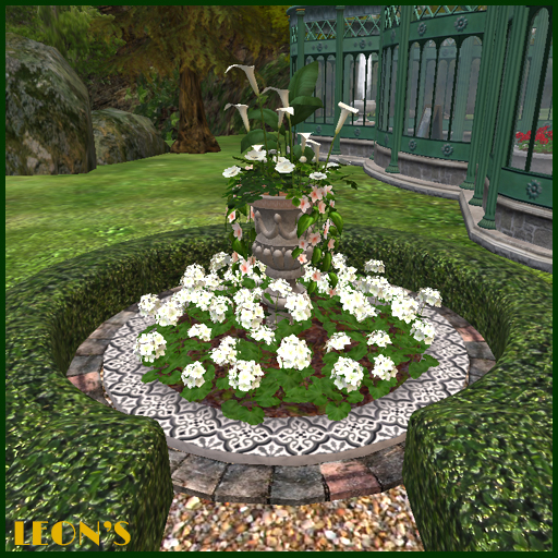 Planter, white Geranium & Centerpiece Planter, Classic Tile - RESIZE COPY