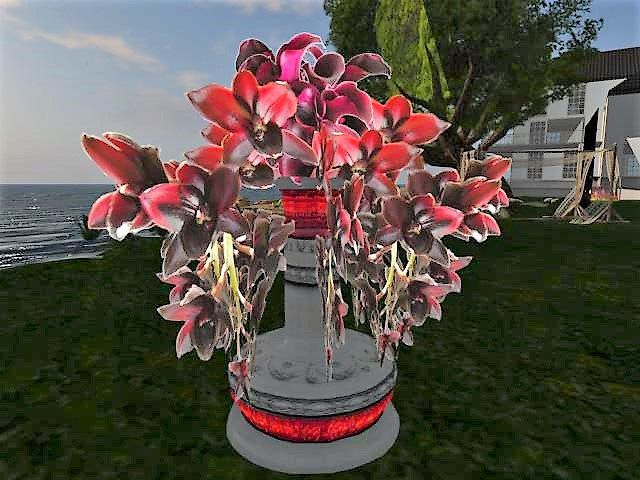 *GOTH LILY & ORCHIDS - Round Base Flower Pillar