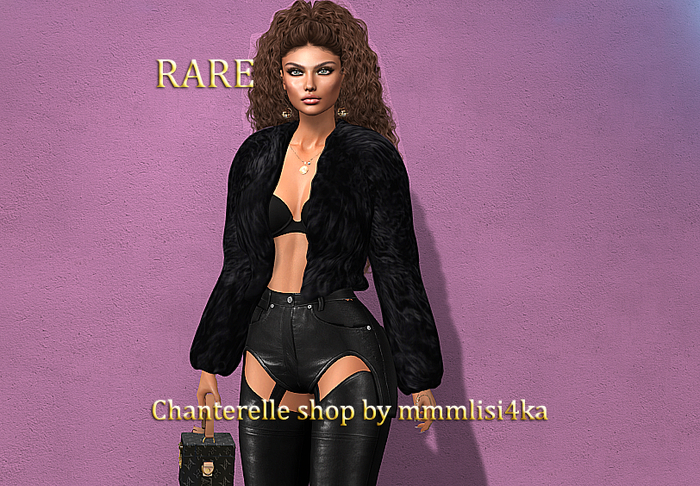 REIGN.- Montgomery Fur Coat (VENUS) RARE