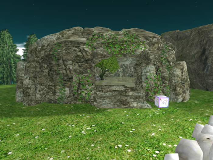 GROTTO MESH ROMANTIC