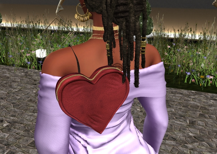 una. Heart Bag