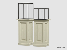 Apple Fall Gallery Podium Set - Cream