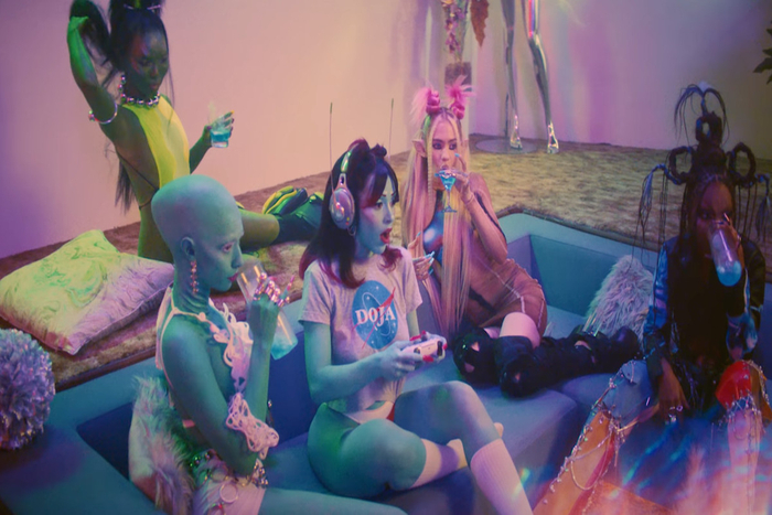 !Kronic! Doja Cat - Need To Know (Dancer)