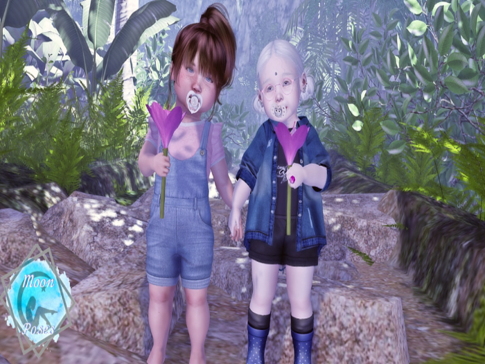 {Moon} Poses - Little Flowers (Props Included)