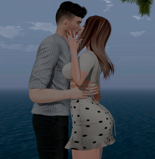 *MB* bento pose i said yes