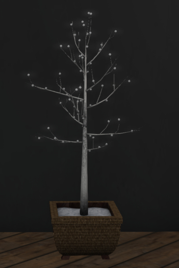 Sparrows Nest Scandi Modern Christmas tree silvery