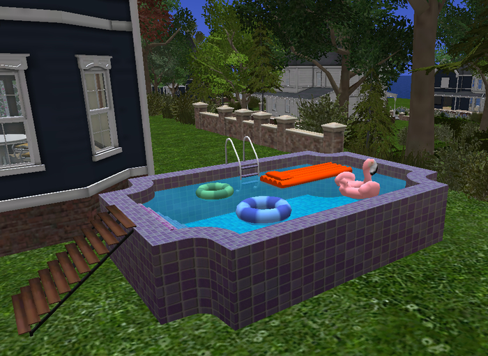 Swimming pool