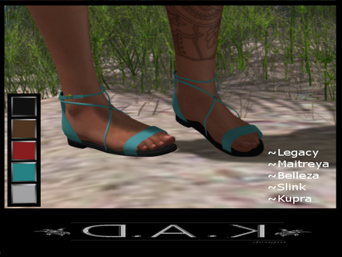 D.A.K~ Ladies Flat Sandals W/HUD