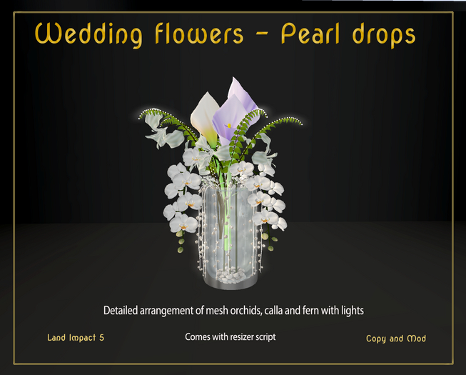 Wedding flowers in glass vase Pearl drops