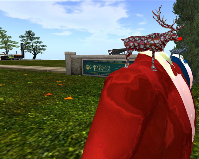 Red Tux & Shoulder Pet