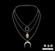 Necklace 3 Layer Chain Fatima Hand Moon Strass light gold Color HUD