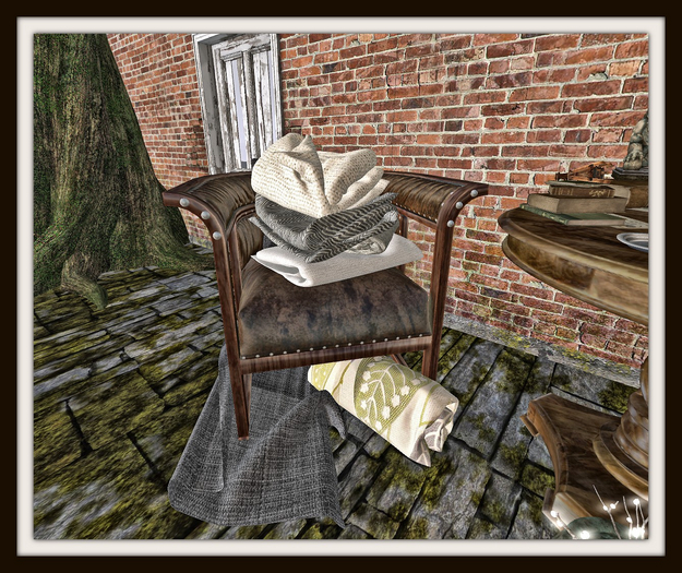 RHC New Year - Decor Chair