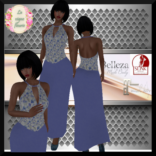 Robe de fleur bleue