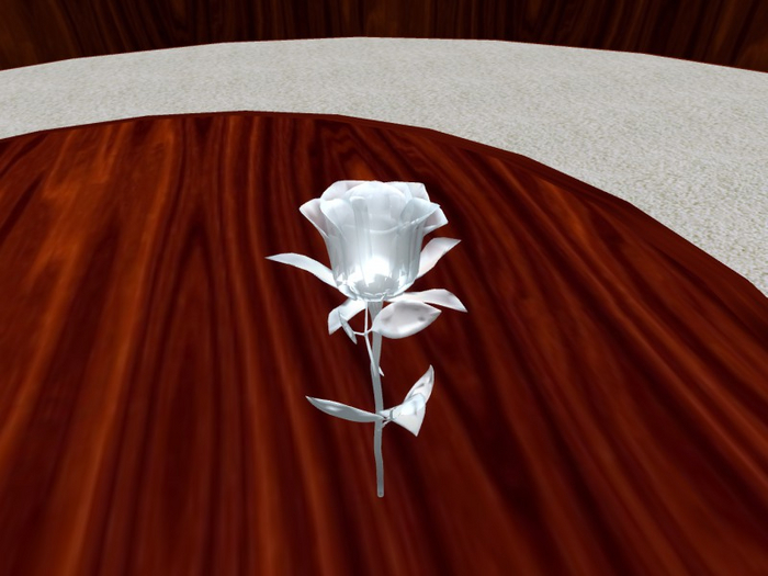 TM Glass Rose