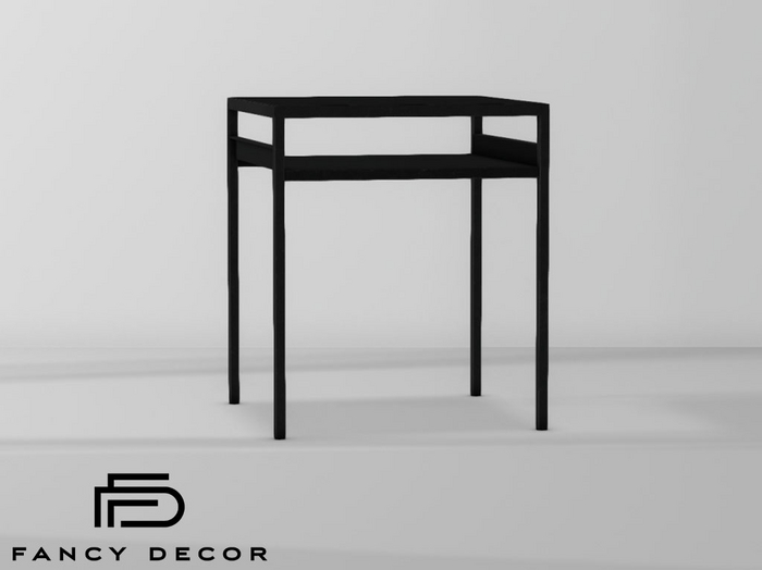 Fancy Decor: Larsen Side Table