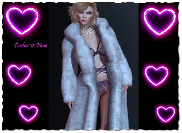 28. S&P Winter Bride Fur Coat Freya RARE