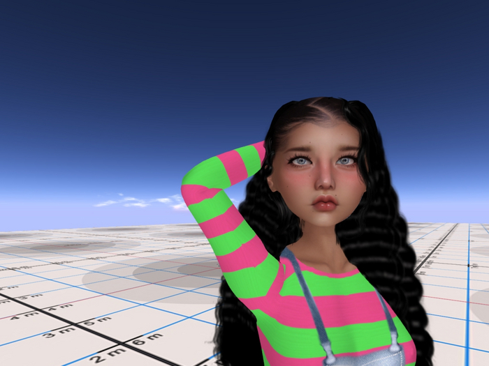 SHAPE LINDA NENITA