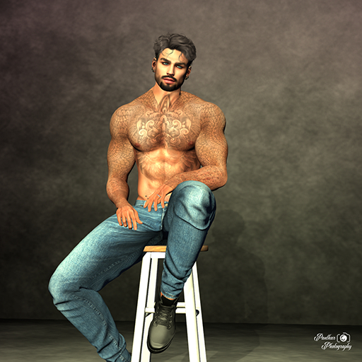 [Panthar Pose] Sitting Bar Stool 1