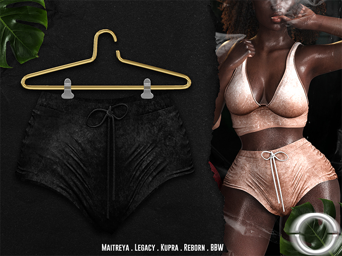 O U T R É  //  Vanna Velour Shorts : Black